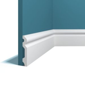 Плинтус напольный P07