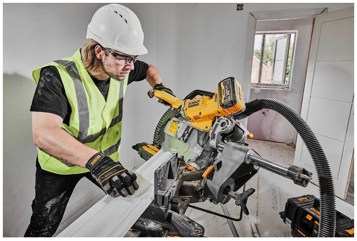 При заказе монтажа от 50 метров